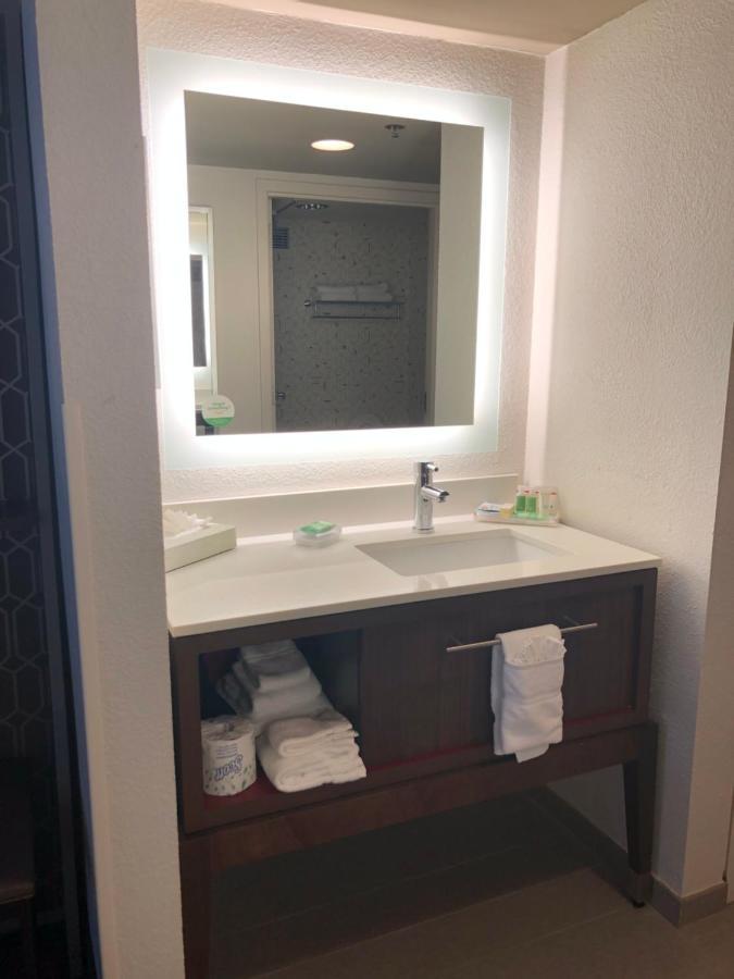 Holiday Inn Atlanta/Roswell By Ihg Buitenkant foto